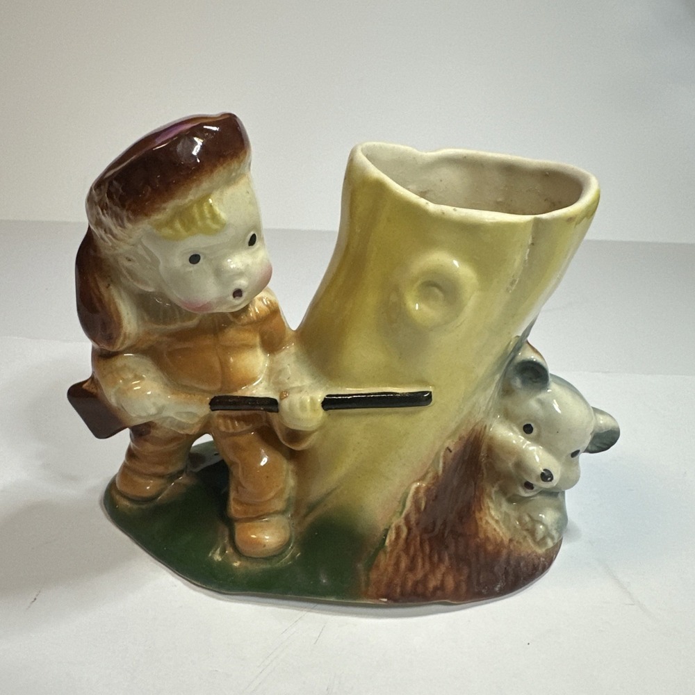 Vintage 1950's McCoy Davy Crockett in Coonskin Cap and Bear Planter